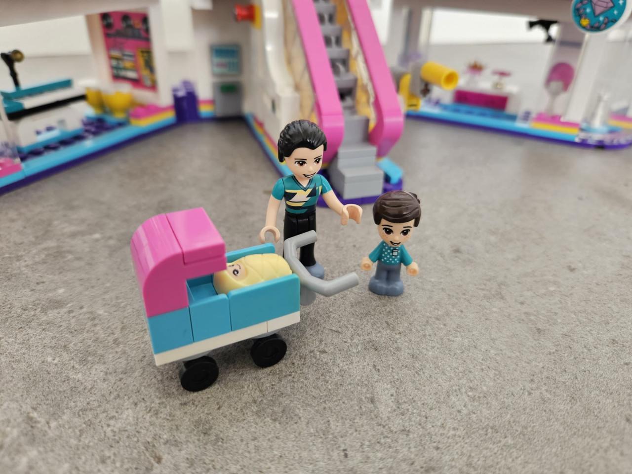 LEGO Friends 41450 - Winkelcentrum