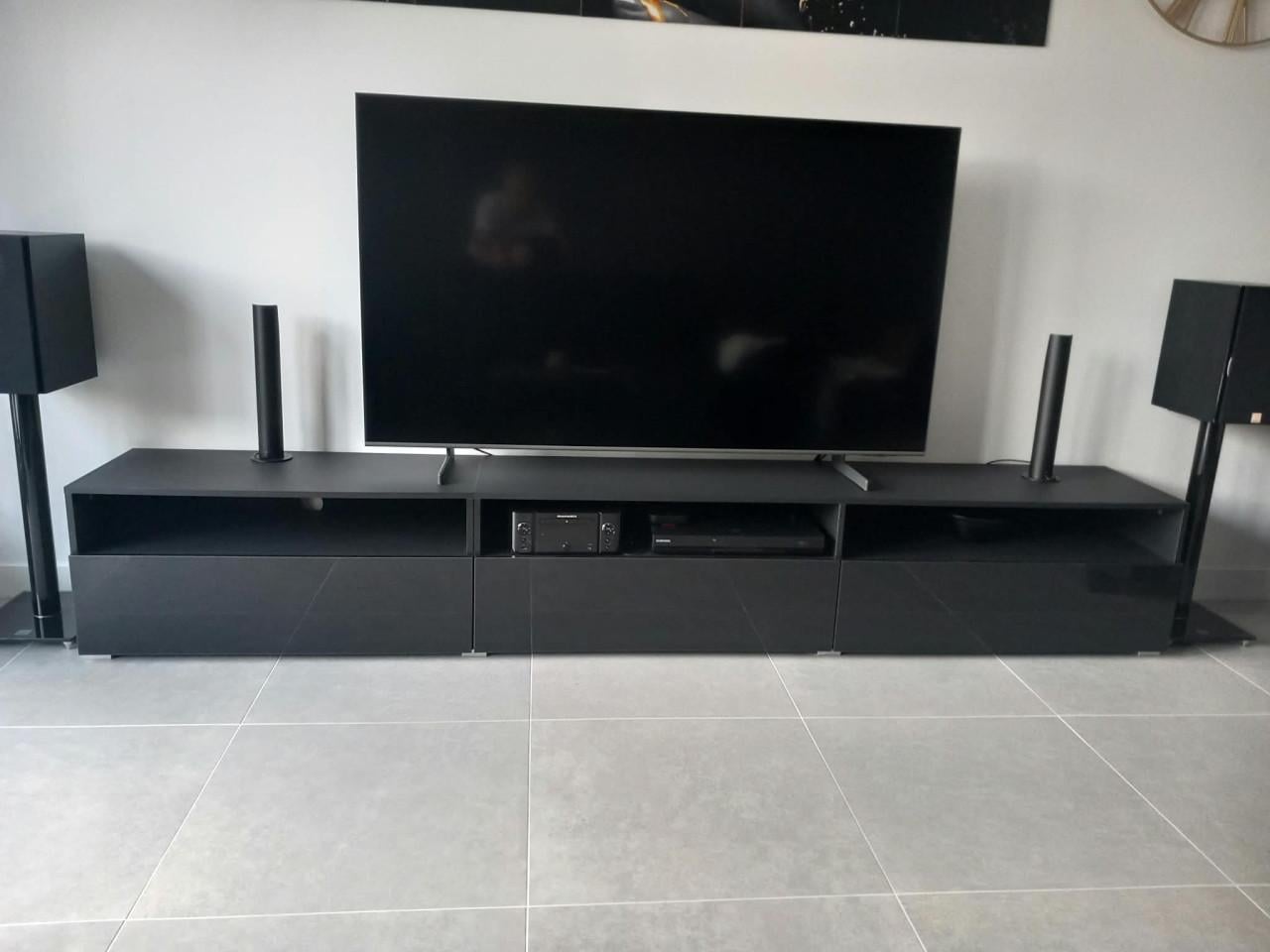 TV (hang) staande kast.
