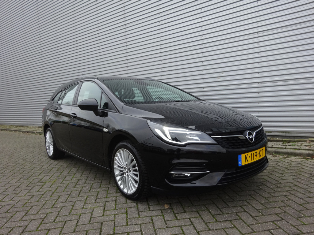 Opel Astra sports tourer 1.2 business edition navi / trekhaak / cruise cont