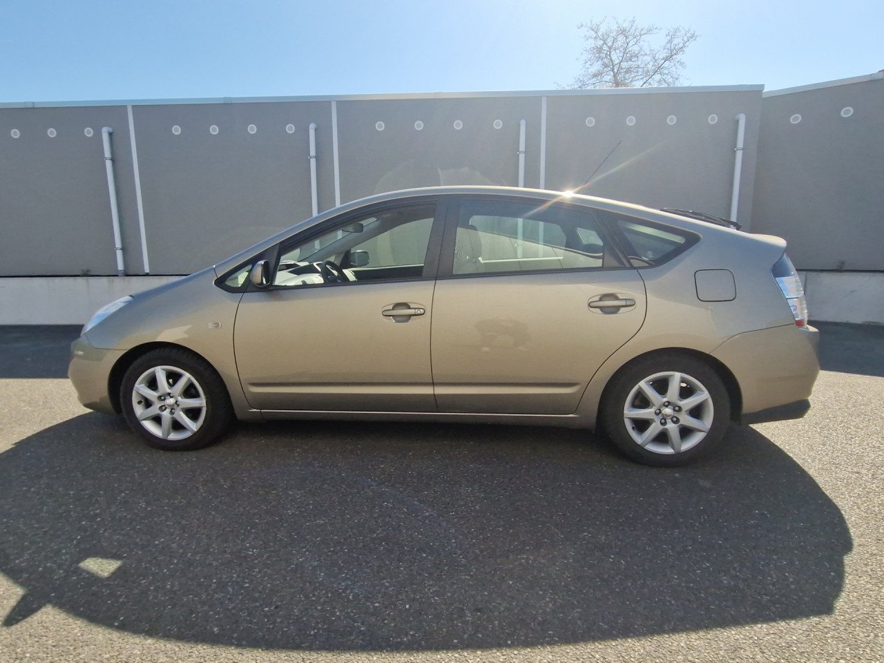 Toyota Prius 1.5 VVT-i