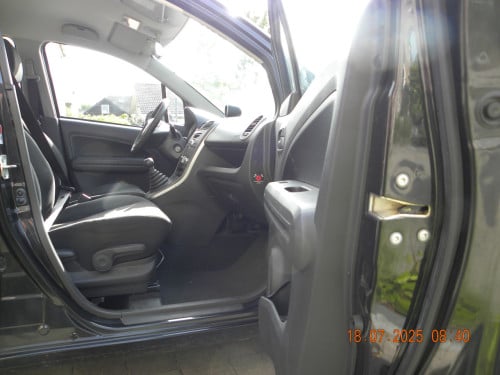 Opel Agila