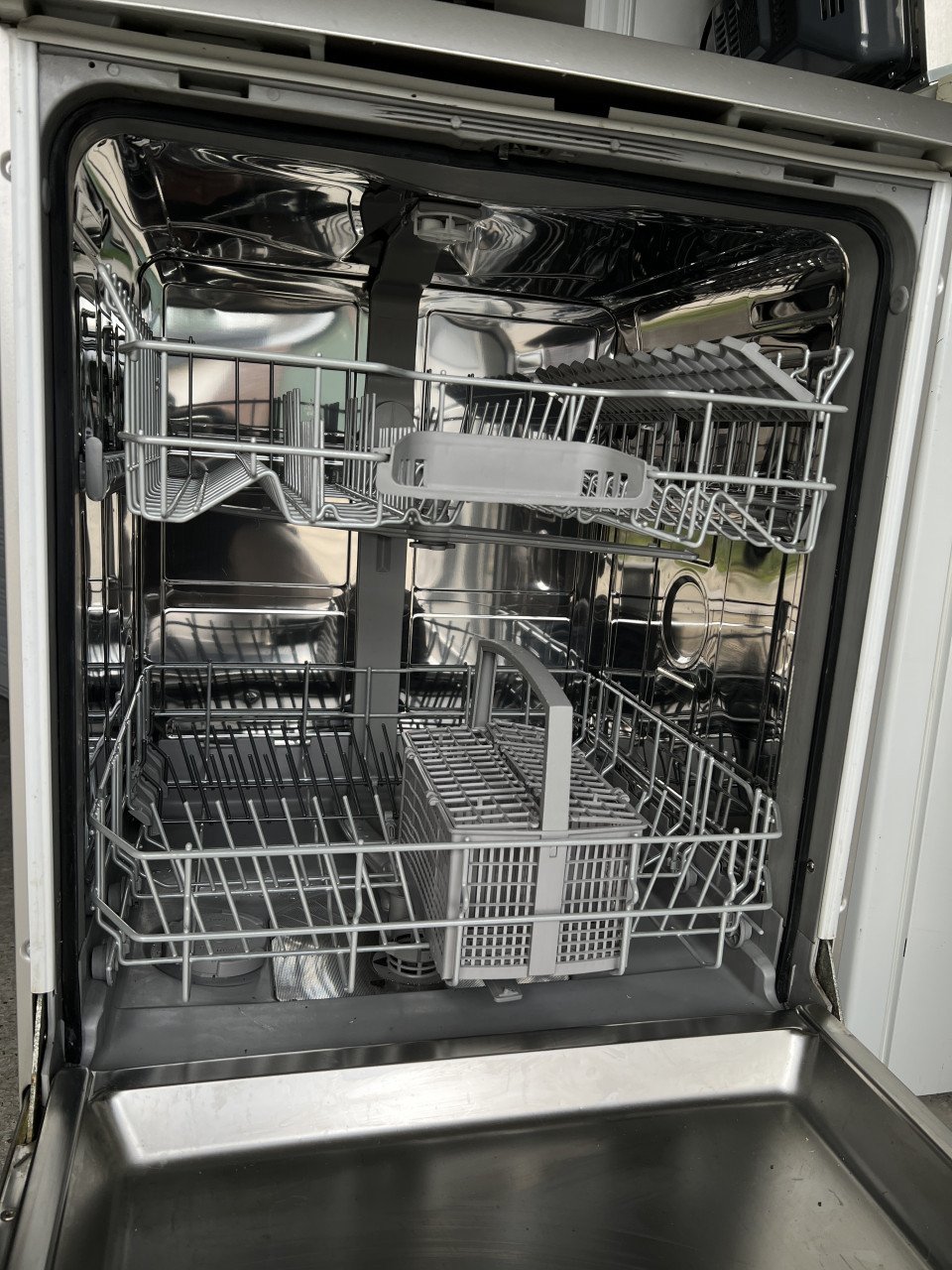 A++ klasse Bosch serie 2 silence plus vrijstaand RVS vaatwasser