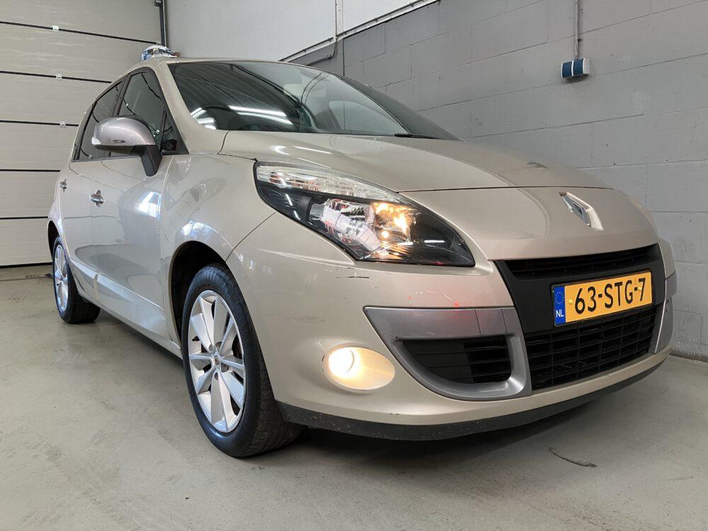 Renault Scenic 1.6 Parisienne