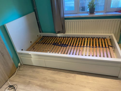 Bed 90x200 (IKEA  MALM)