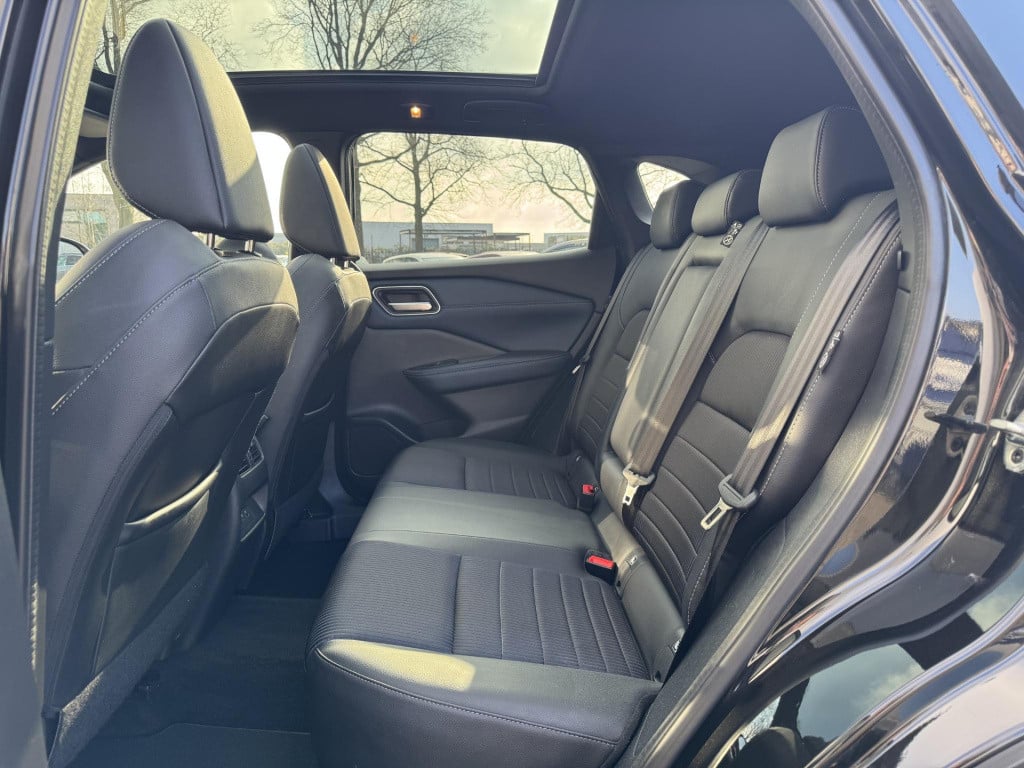 Nissan Qashqai 1.3 mhev xtronic tekna design pack | panoramadak | head-up d