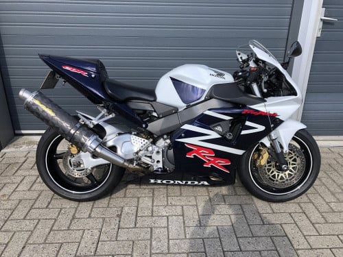 Honda CBR954 Fireblade, bj 2002 met 39 dkm, div extra's,nieuwstaat €3750,-