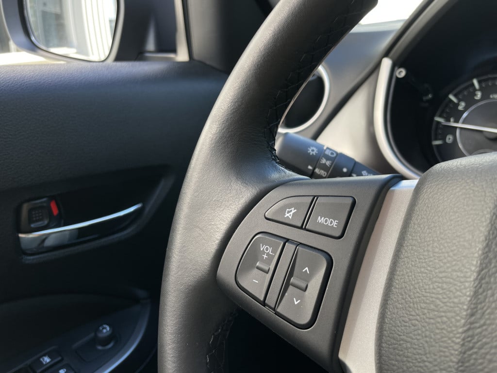 Suzuki Vitara 1.4 boosterjet select smart hybrid