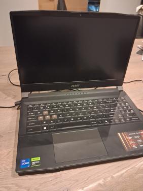 MSI Katana 15 HX B14WFK-610NL