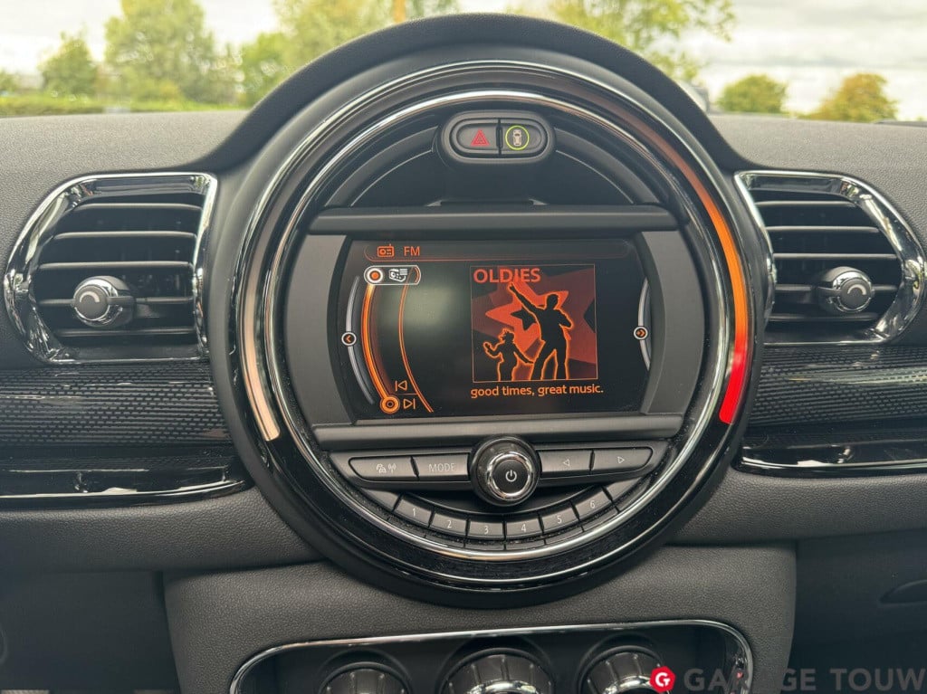 Mini Clubman 1.5 cooper chili business plus pano, clima