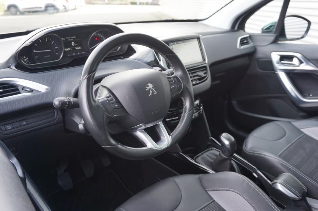 Peugeot 2008 1.2 puretech allure climate / navi / cruise / pano / parkeers.