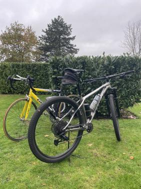 Zeer mooie mountainbike met gratis racefiets