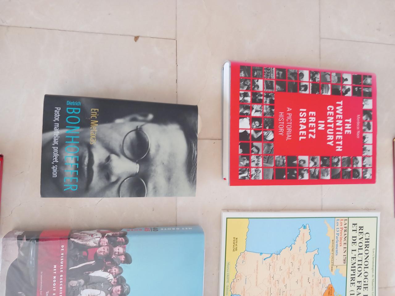 Partij boeken oa 2e wereldoorlog