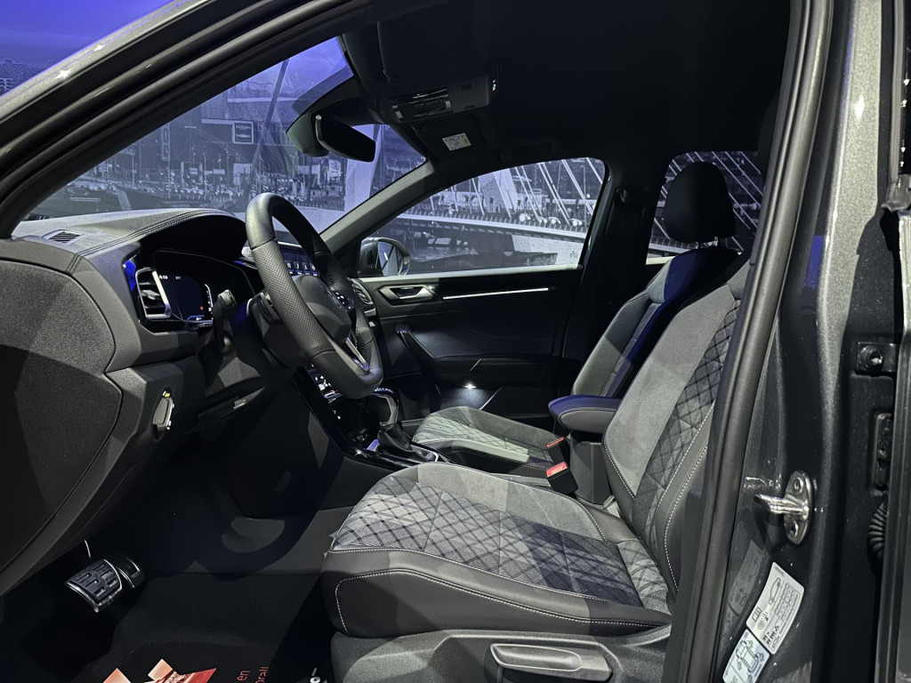 Volkswagen T-roc 1.5 tsi r-line edition *keyless*winterpakket*camera*