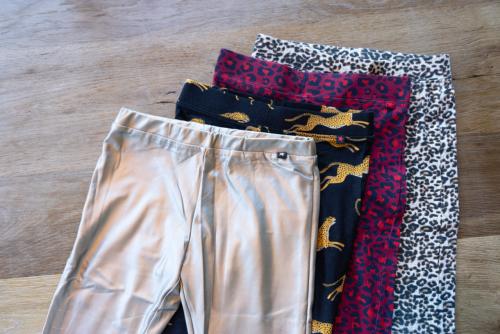 Set van 4x leggings maat 122-128