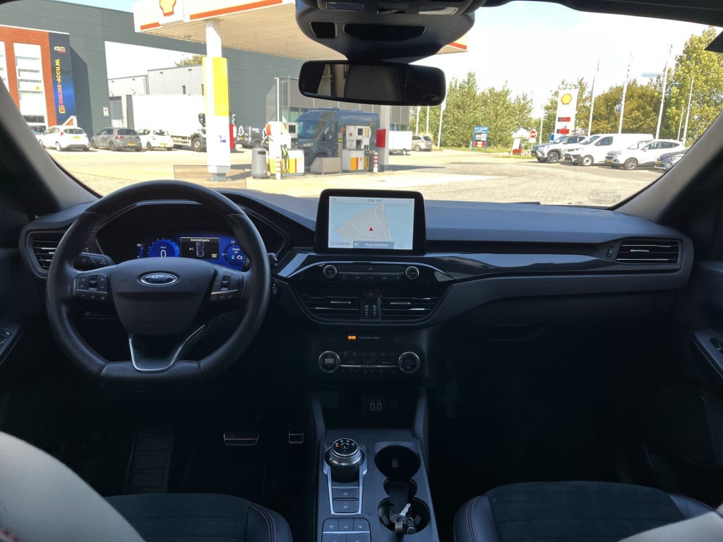 Ford Kuga 2.5 phev st-line x | pano | carplay | trekhaak | keyless | head-u