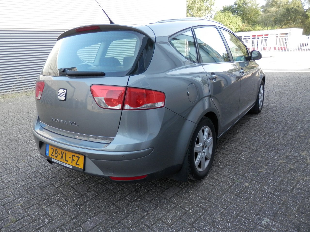 Auto Garant Biedt Aan: Seat Altea Xl 1.6 Stylance