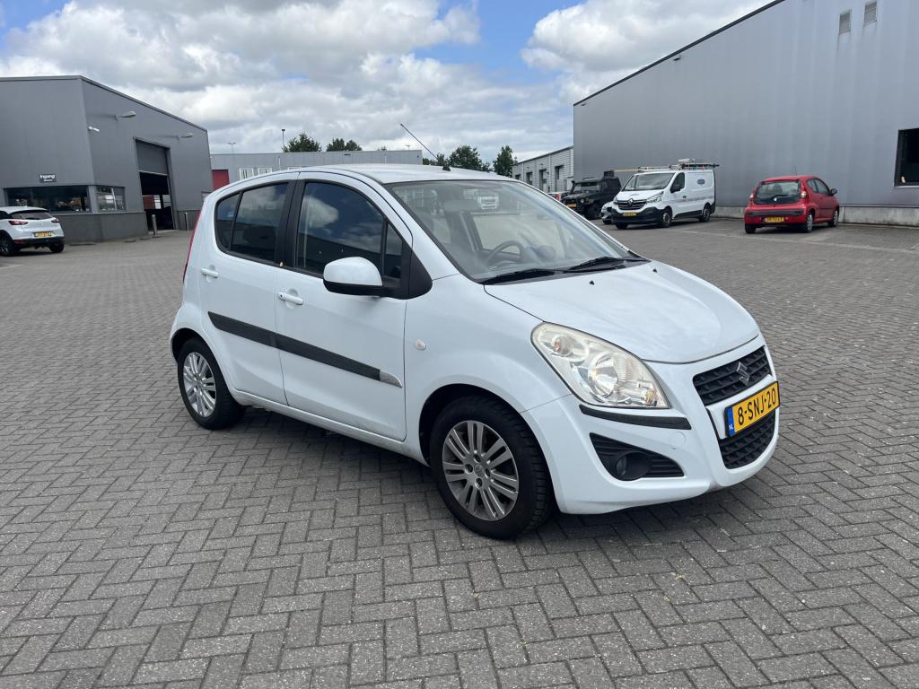 Suzuki Splash 1.0 vvt exclusive easss meer foto's volgen