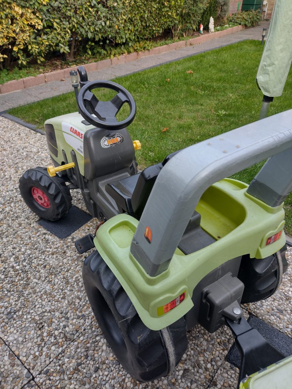 Traptractor met aanhanger