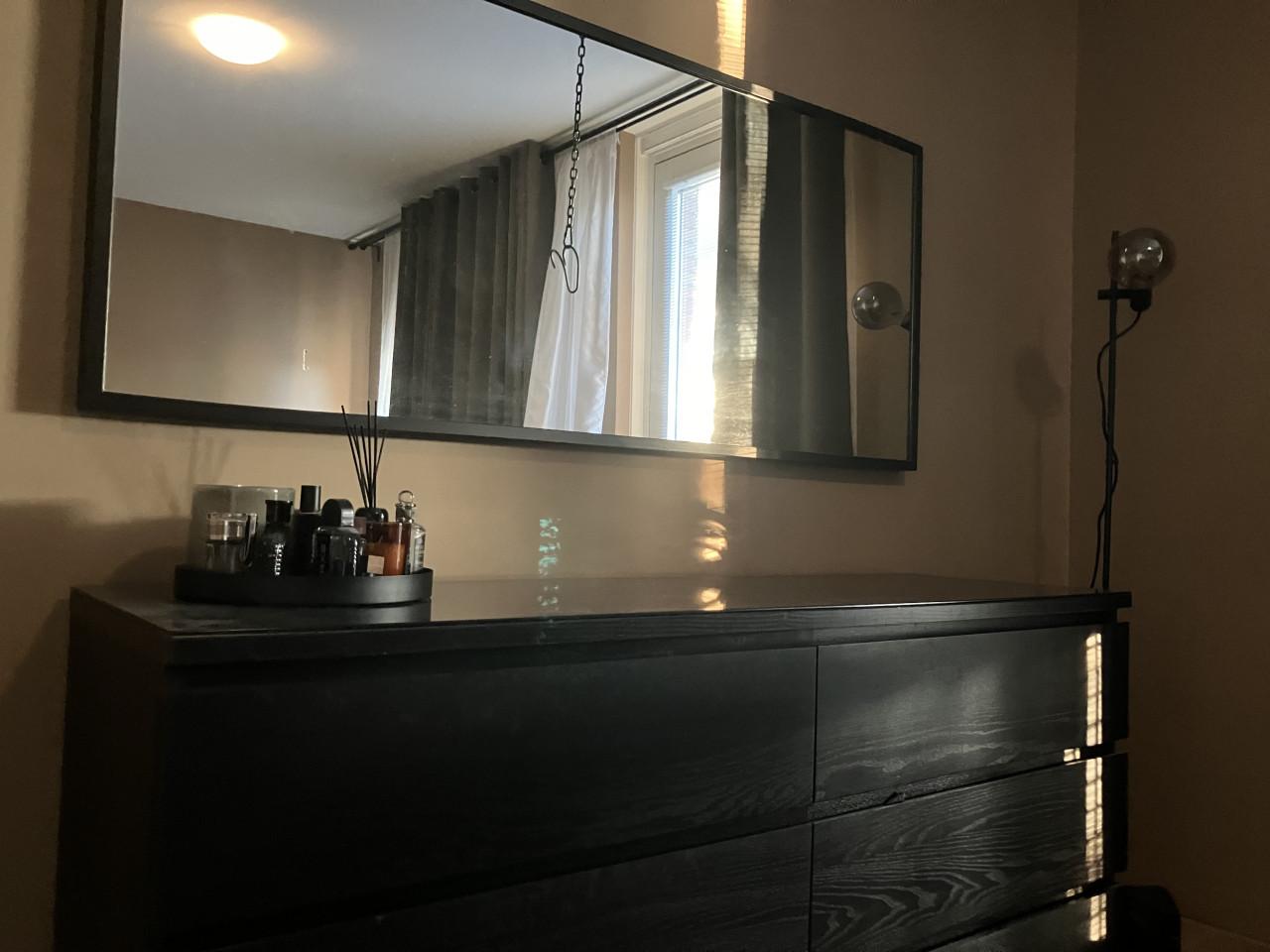 Ikea grote spiegel zwart