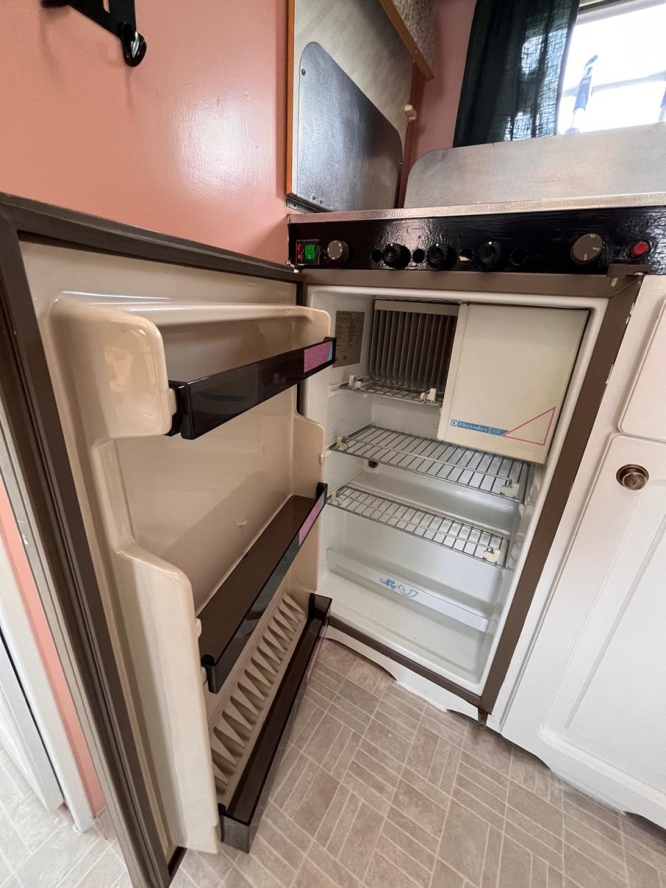 Gepimpte chateau cantara 908 uit 1991