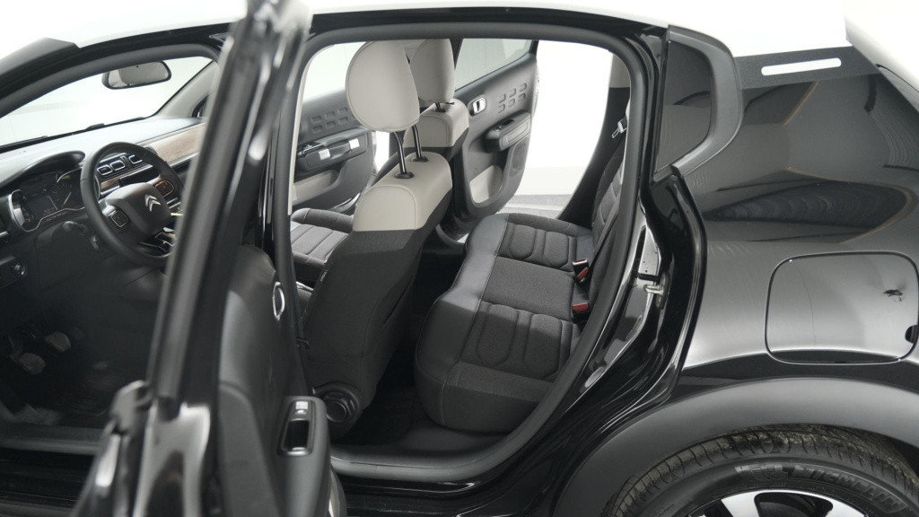 Citroen C3 puretech 82 feel edition | apple carplay | parkeersensoren | nav