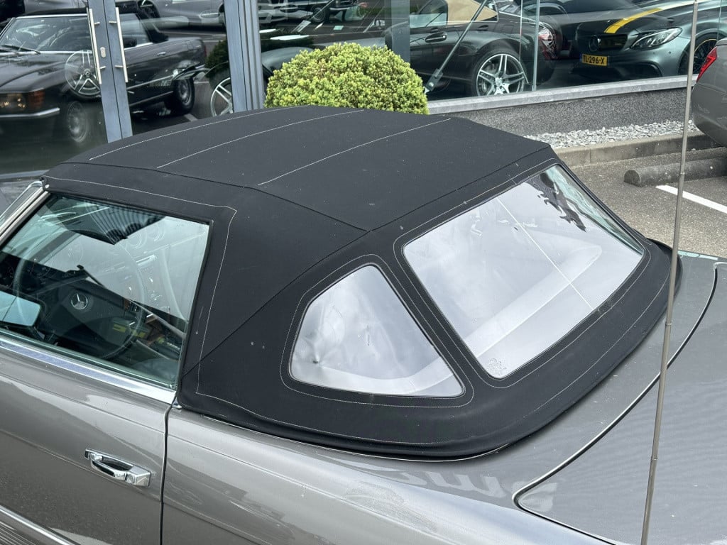 Mercedes-Benz Sl 280 sl i automaat i hout inleg i kroonkurk velgen i airco 