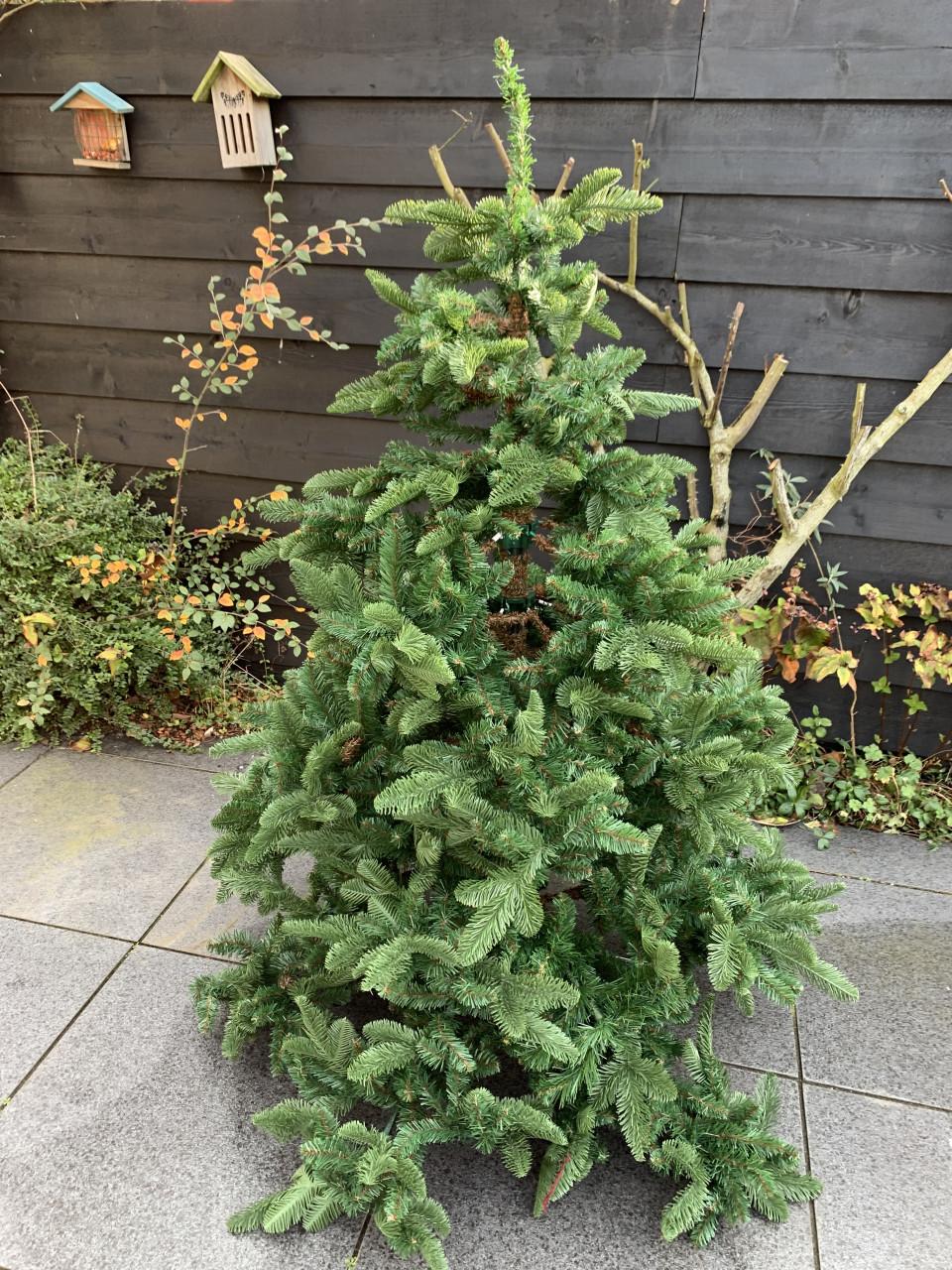 Kerstboom 1,50 hoog natuurgetrouw