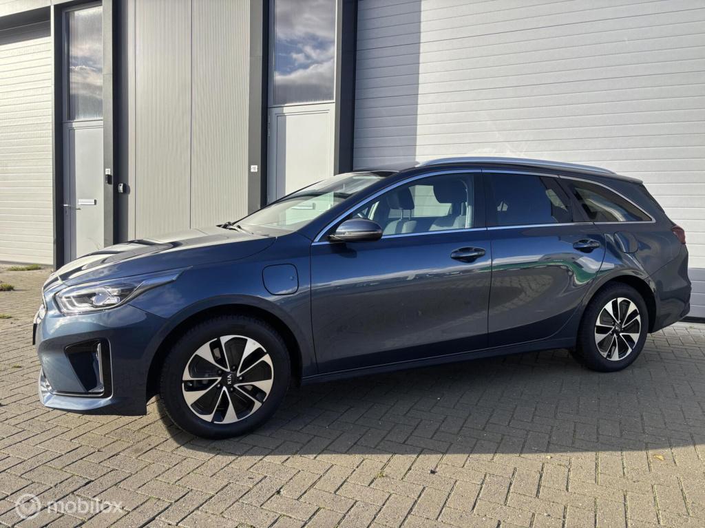 Kia Ceed Sportswagon 1.6 gdi phev dynamicplusline