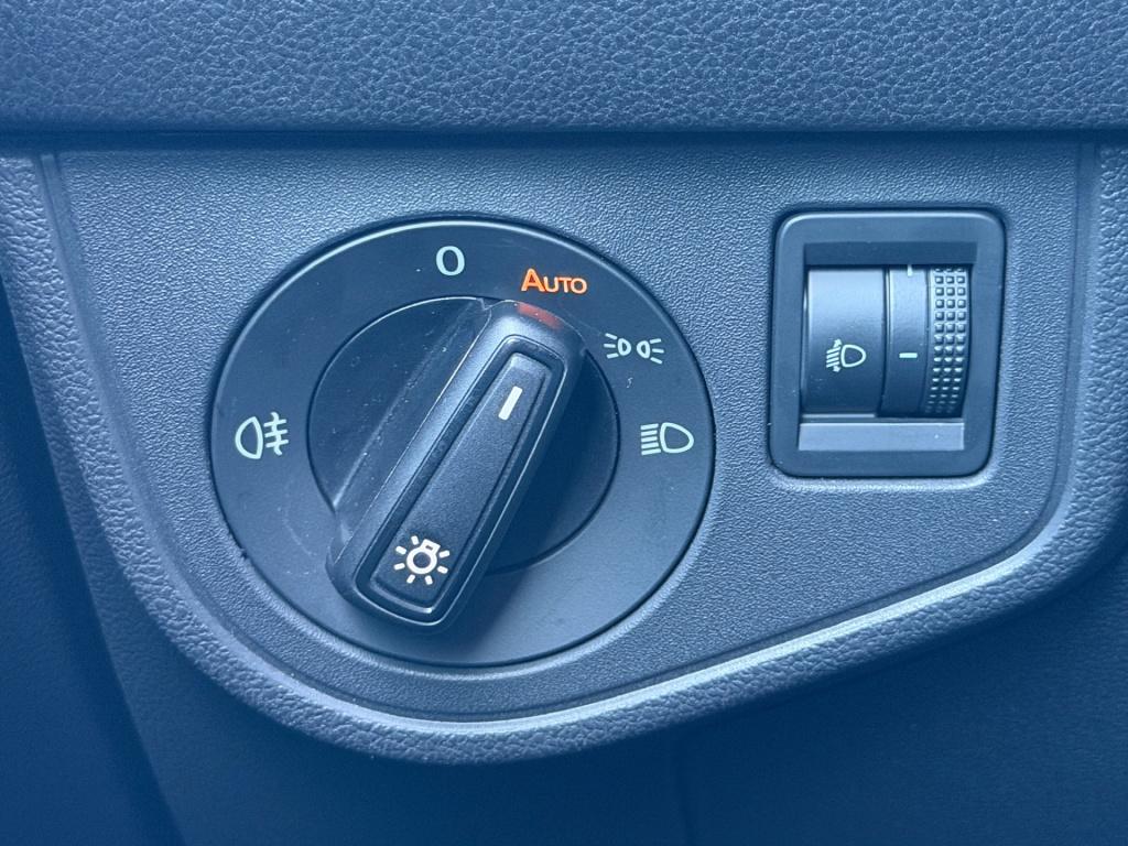 Volkswagen Polo 1.0 tsi life | climate | 4-season | stoelverwarming | carpl