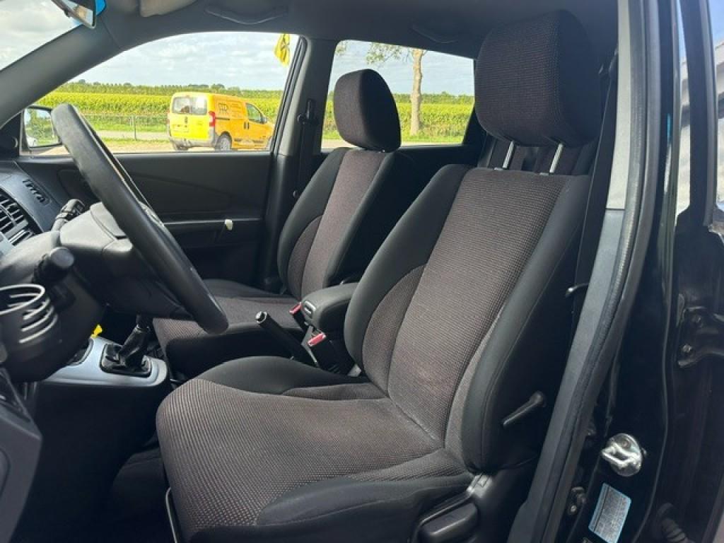 Hyundai Tucson 2.0 active joy airco cruise trekhaak