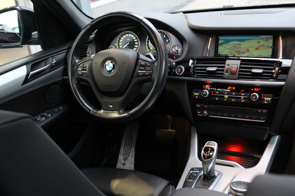 BMW X3 xdrive35i high executive m-sport | 306pk | panoramadak | afn. trekha