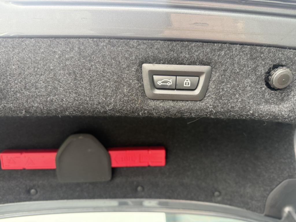 BMW 5 Serie 530i xdrive automaat high executive sedan