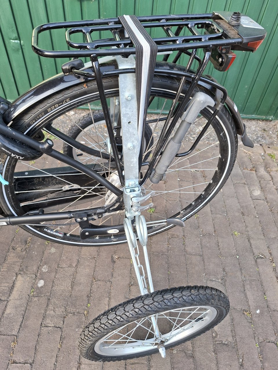 Elektrische damesfiets met swingingwheels