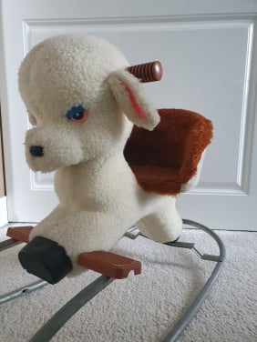Hobbeldier, hobbelschaap, hobbelpaard