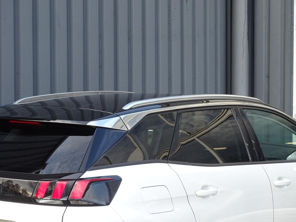 Peugeot 3008 1.2 puretech blue lease executive automaat | camera | apple ca