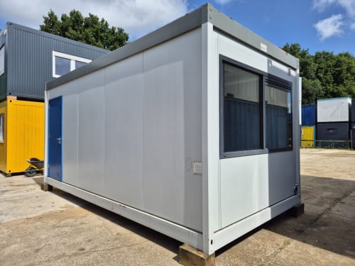 6x3m kantoorunit / woonunit / schaftkeet / bouwkeet keuken toiletten