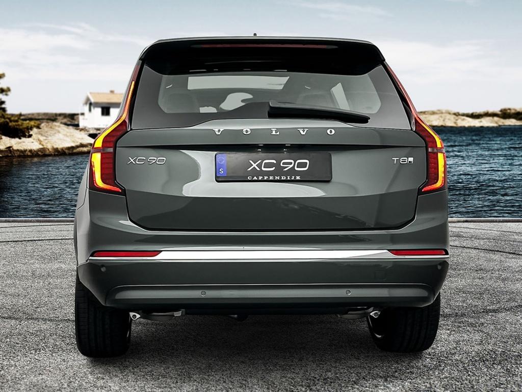 Volvo XC90 ultra bright recharge plug-in hybrid awd