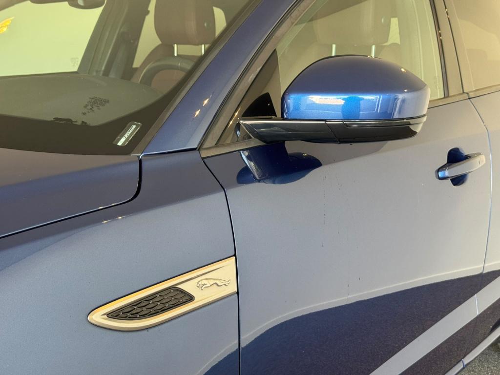 Jaguar E-pace 1.5 p300e awd r-dynamic s