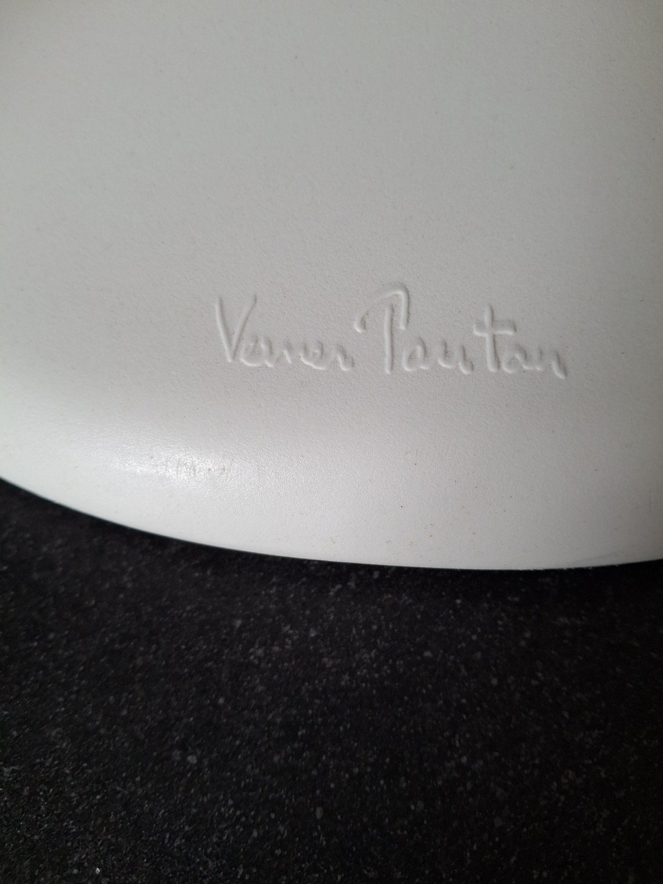 2 originele Verner Panton designstoelen i.z.g.st.
