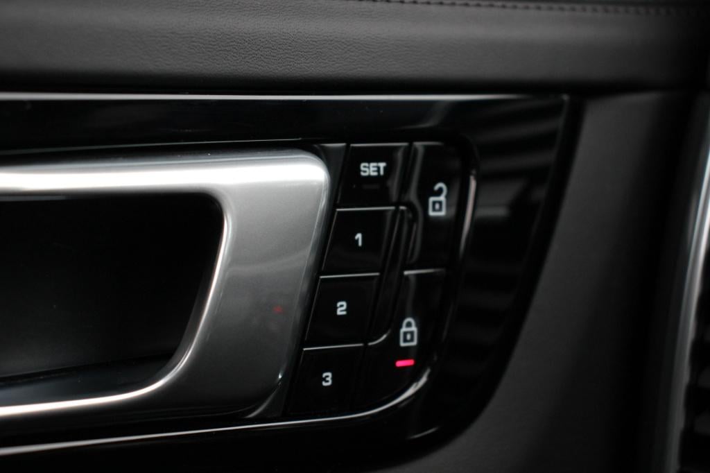 Porsche Cayenne coupé 3.0 e-hybrid | sosftclose | stoelventilatie | 360 cam