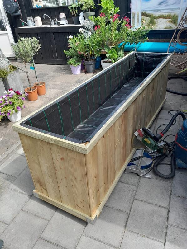 Zeeuwse robuuste bloembak - L235 x B60 x H85