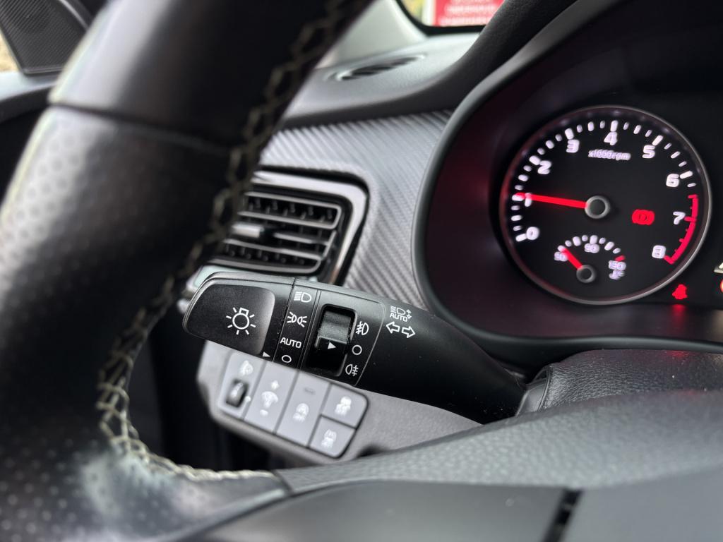 Kia Stonic gt-plusline 1.0 t-gdi mhev