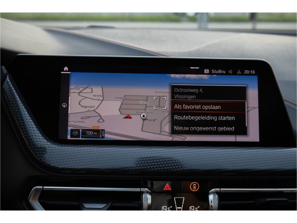 BMW 1 Serie 118i sport line business edition ✅shadowline✅nav✅getint glas