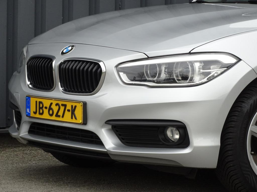 BMW 1 Serie 118i corporate lease essential automaat | led | navi