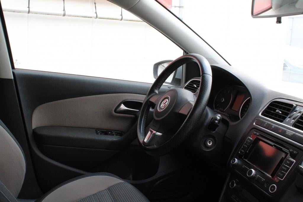 Volkswagen Polo 1.2 tsi cross