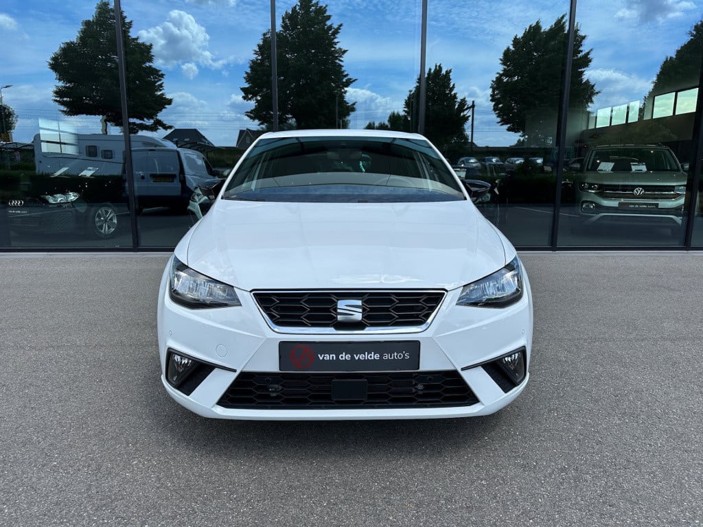 Seat Ibiza 1.0 ecotsi 116pk dsg fr | led | 18 inch | camera | carplay | ada