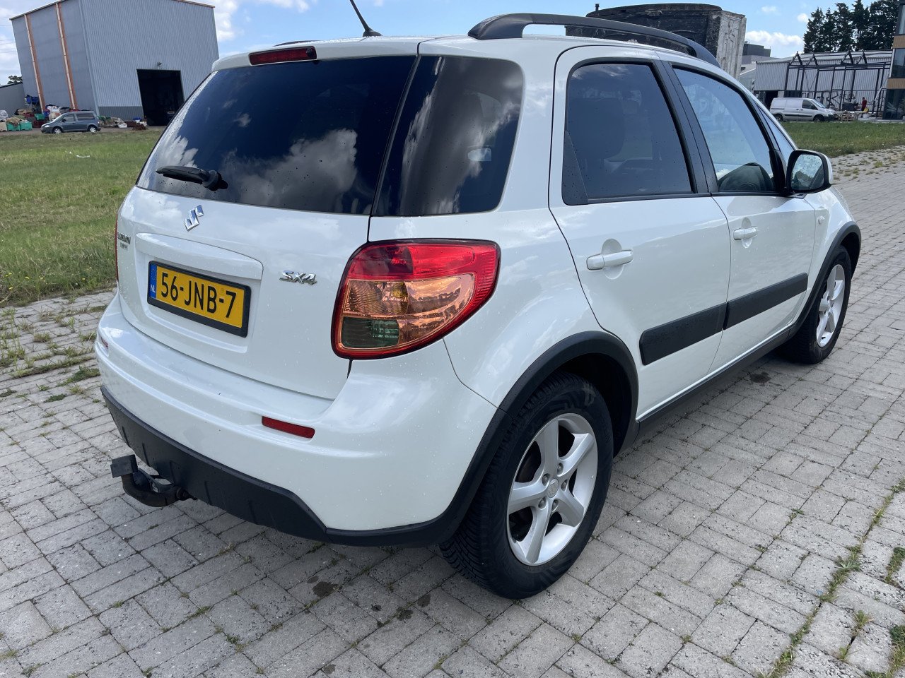 Suzuki sx4 1.6 shogun suv