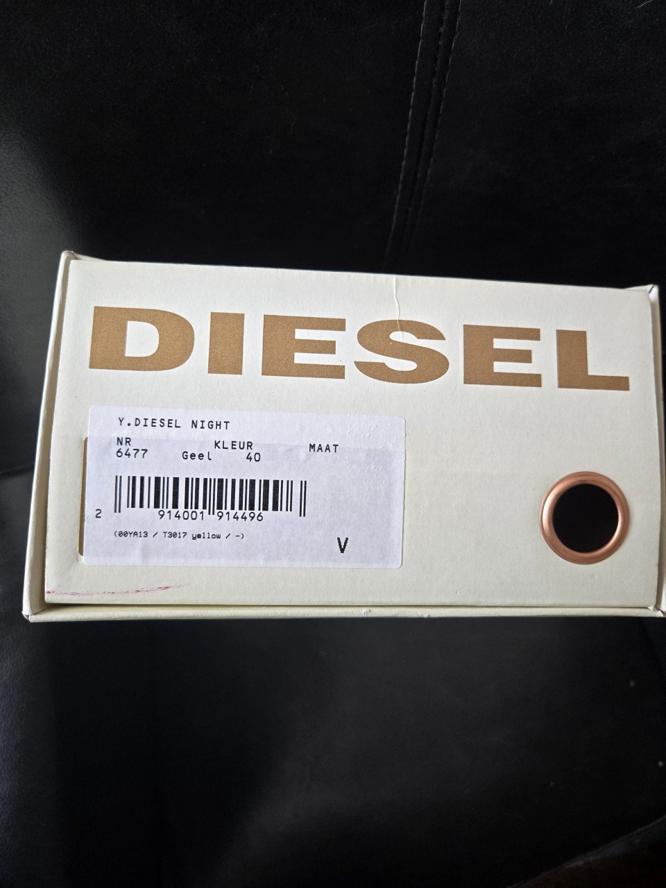 Pumps okergeel Diesel maat 40 Hakhoogte 10 cm Bieden mag