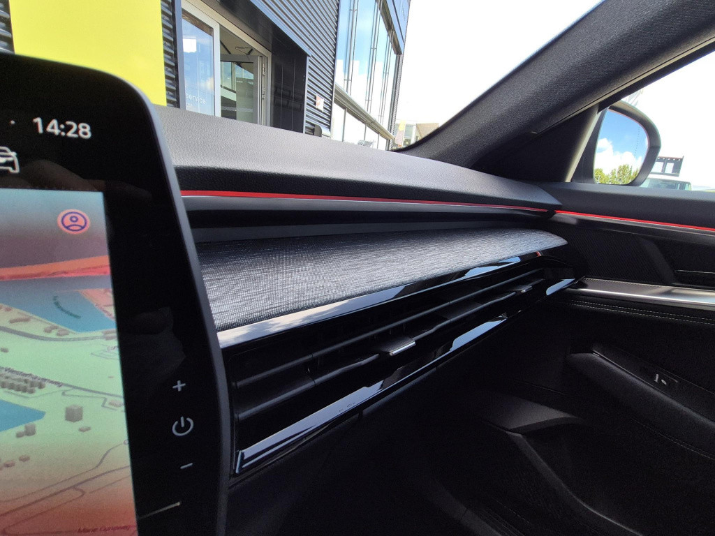 Renault Austral 1.2 e-tech full hybrid 200 techno