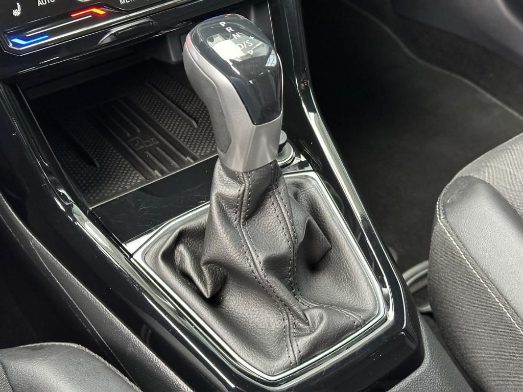 Volkswagen T-cross 1.0 tsi dsg 116pk goal | trekhaak | navi | led | 4-seaso